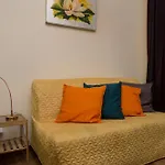 Near Blaha Lujza Square Apartman *